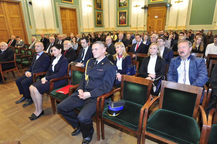 Kliknij aby zobaczyć pełny rozmiar