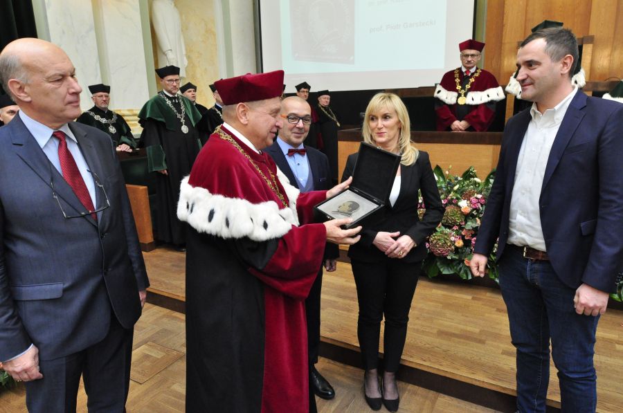 Kliknij aby zobaczyć pełny rozmiar