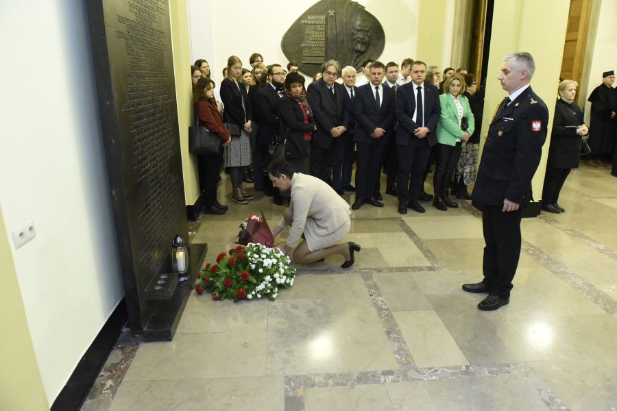 Kliknij aby zobaczyć pełny rozmiar