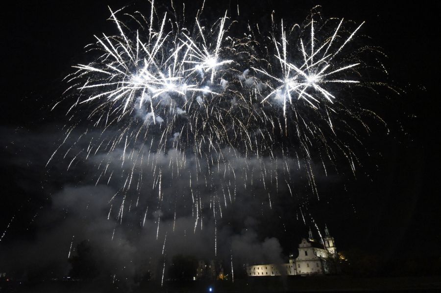 Kliknij aby zobaczyć pełny rozmiar