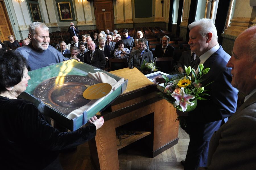 Kliknij aby zobaczyć pełny rozmiar