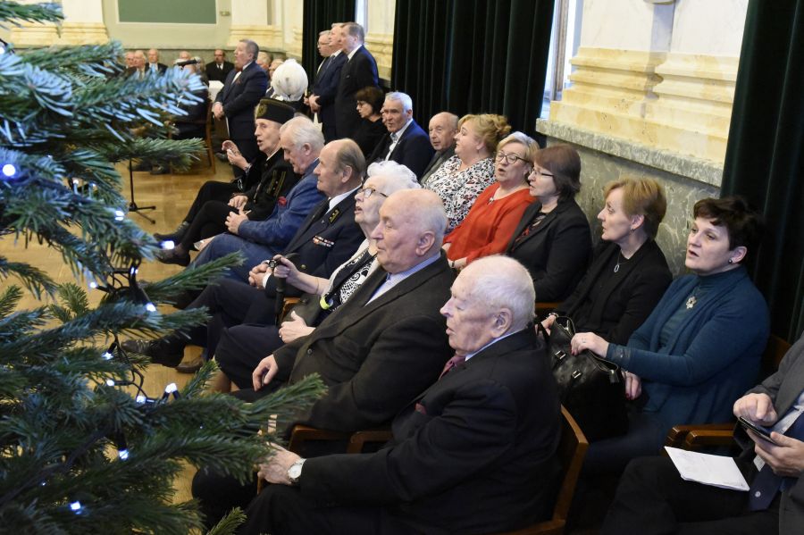 Kliknij aby zobaczyć pełny rozmiar