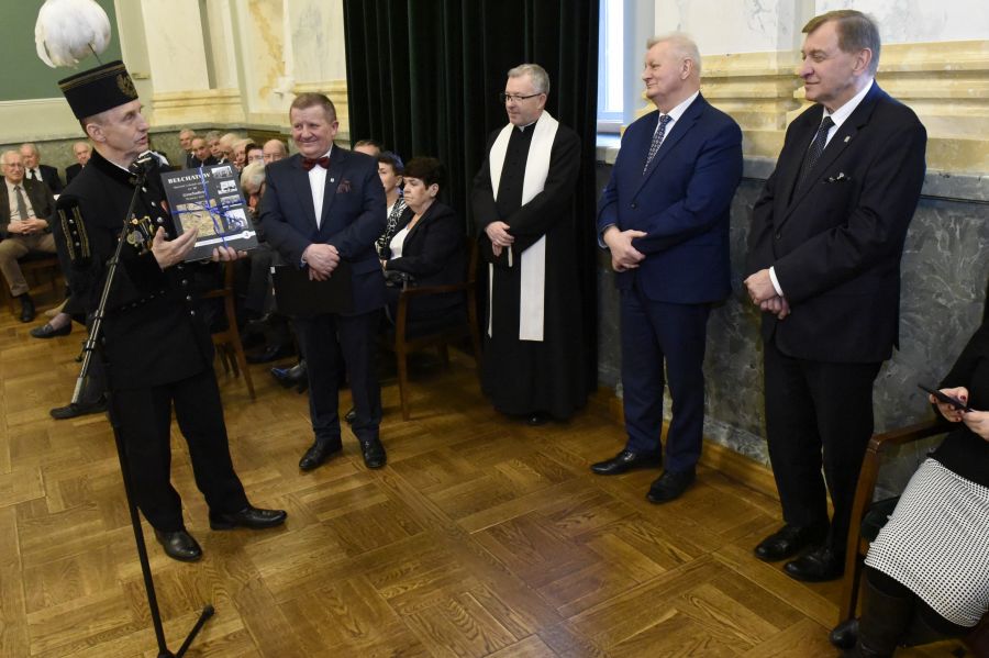 Kliknij aby zobaczyć pełny rozmiar