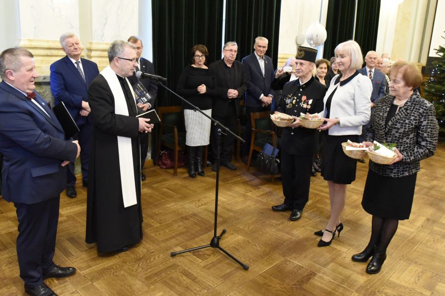 Kliknij aby zobaczyć pełny rozmiar