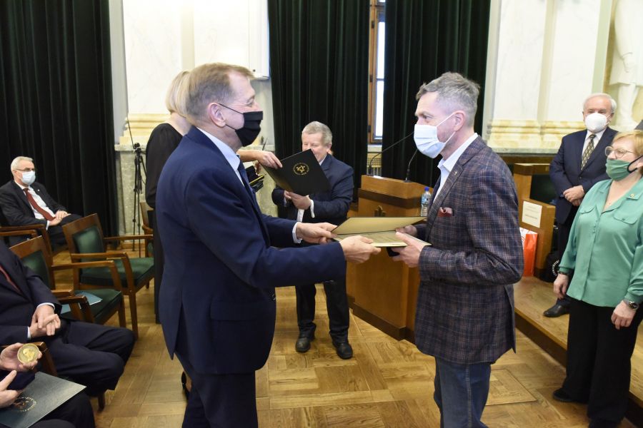 Kliknij aby zobaczyć pełny rozmiar