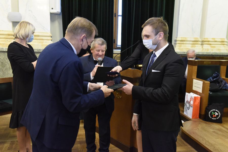 Kliknij aby zobaczyć pełny rozmiar