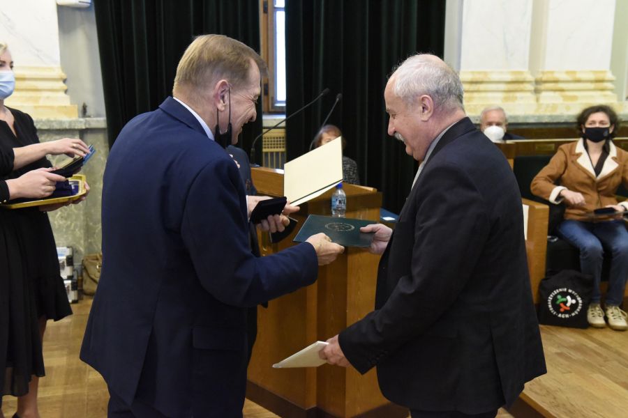 Kliknij aby zobaczyć pełny rozmiar