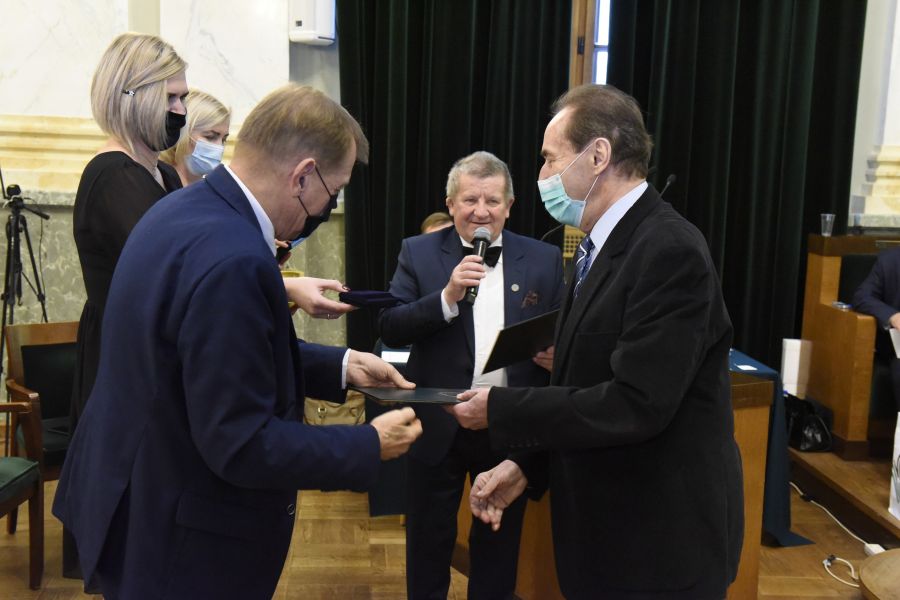 Kliknij aby zobaczyć pełny rozmiar