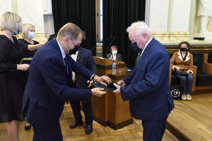 Kliknij aby zobaczyć pełny rozmiar