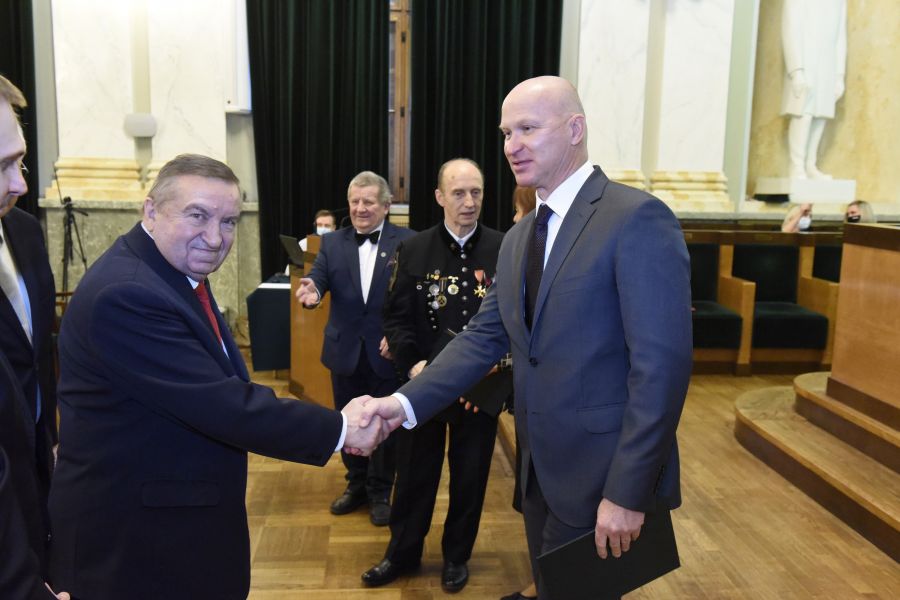 Kliknij aby zobaczyć pełny rozmiar