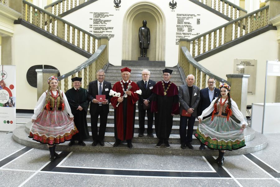 Kliknij aby zobaczyć pełny rozmiar