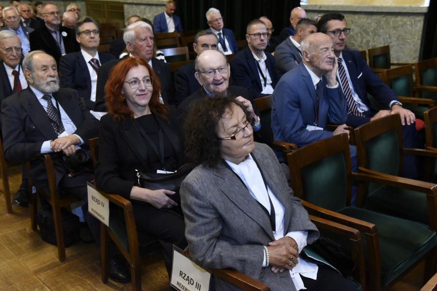 Kliknij aby zobaczyć pełny rozmiar