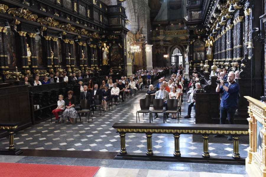 Kliknij aby zobaczyć pełny rozmiar