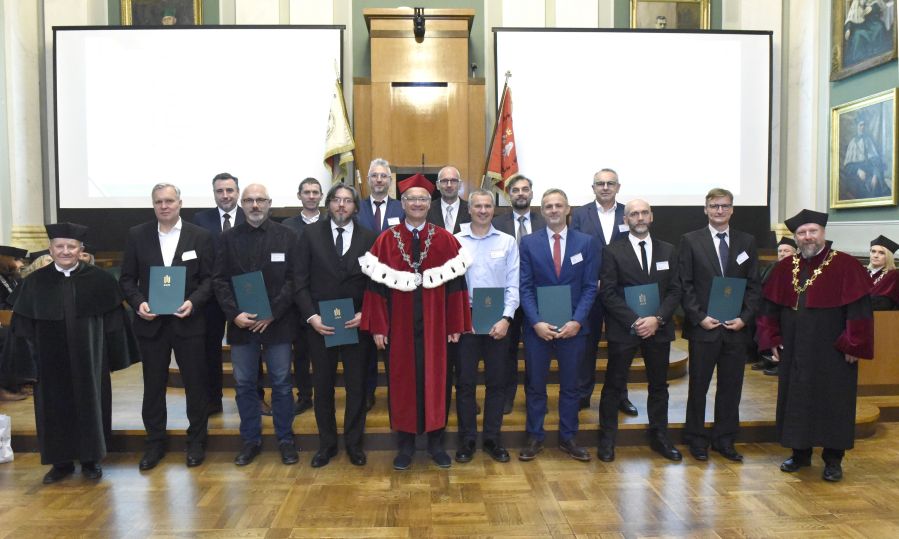 Kliknij aby zobaczyć pełny rozmiar