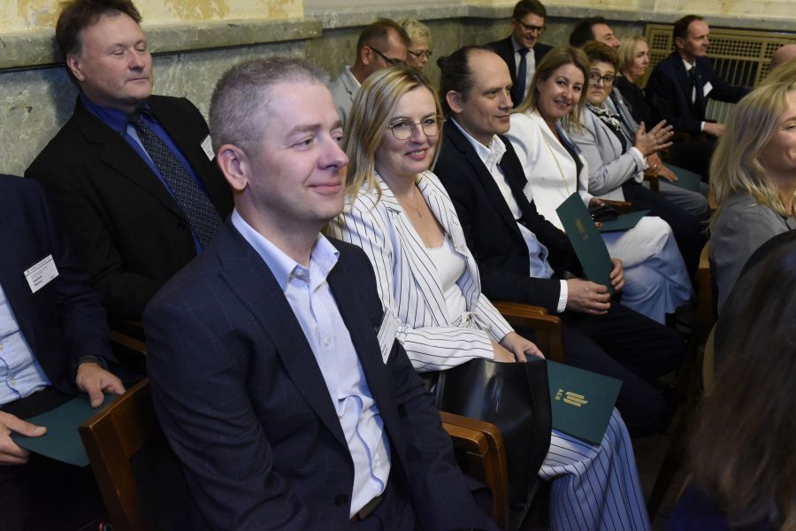 Kliknij aby zobaczyć pełny rozmiar