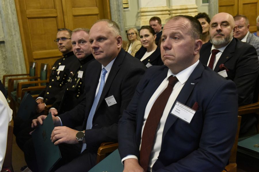 Kliknij aby zobaczyć pełny rozmiar