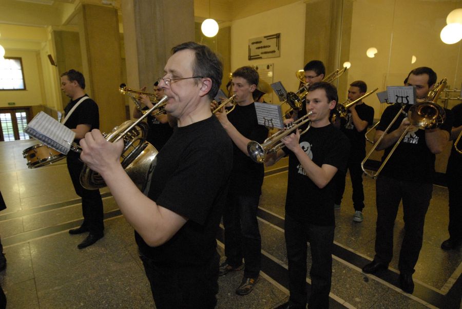 Kliknij aby zobaczyć pełny rozmiar