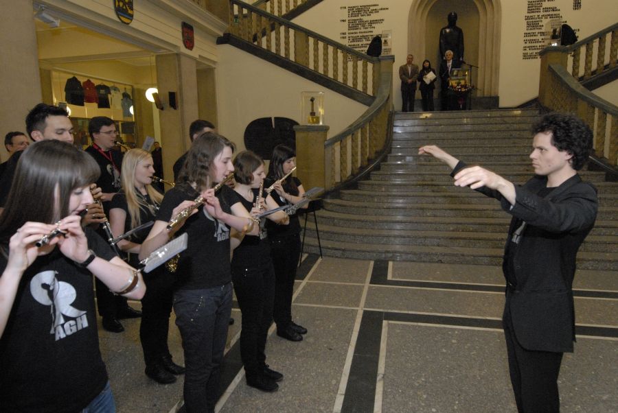 Kliknij aby zobaczyć pełny rozmiar