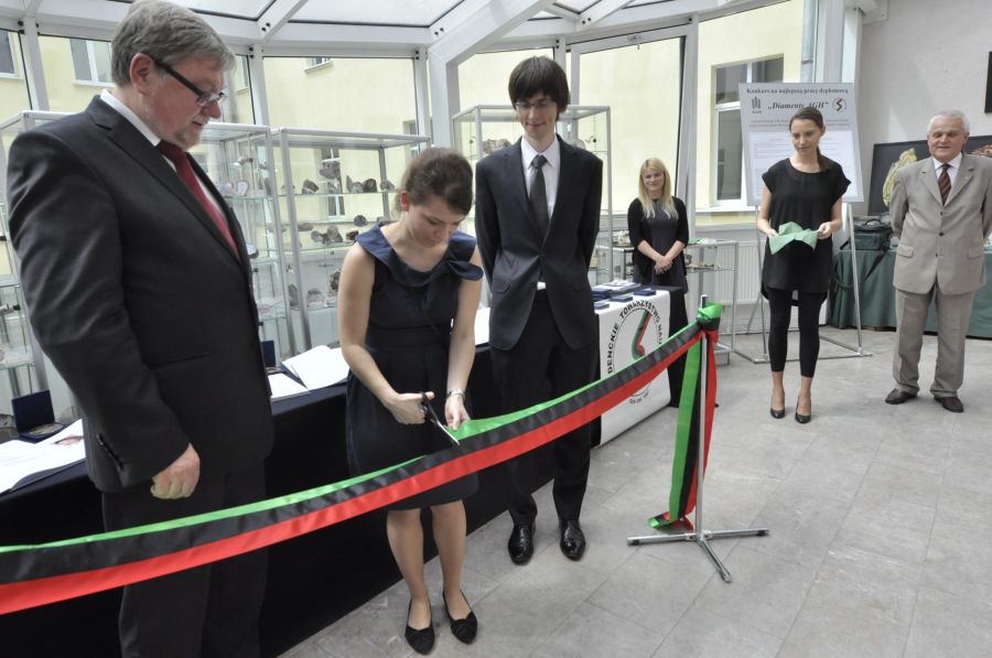 Kliknij aby zobaczyć pełny rozmiar