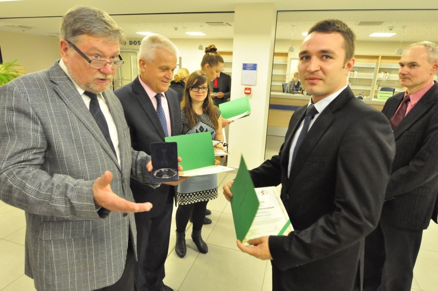 Kliknij aby zobaczyć pełny rozmiar