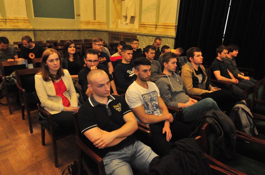 Kliknij aby zobaczyć pełny rozmiar