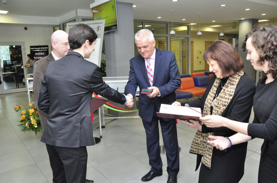 Kliknij aby zobaczyć pełny rozmiar