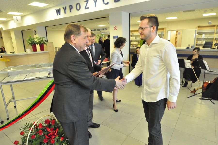 Kliknij aby zobaczyć pełny rozmiar