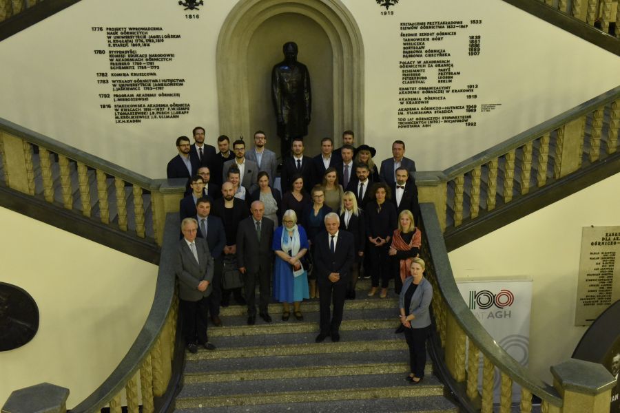 Kliknij aby zobaczyć pełny rozmiar