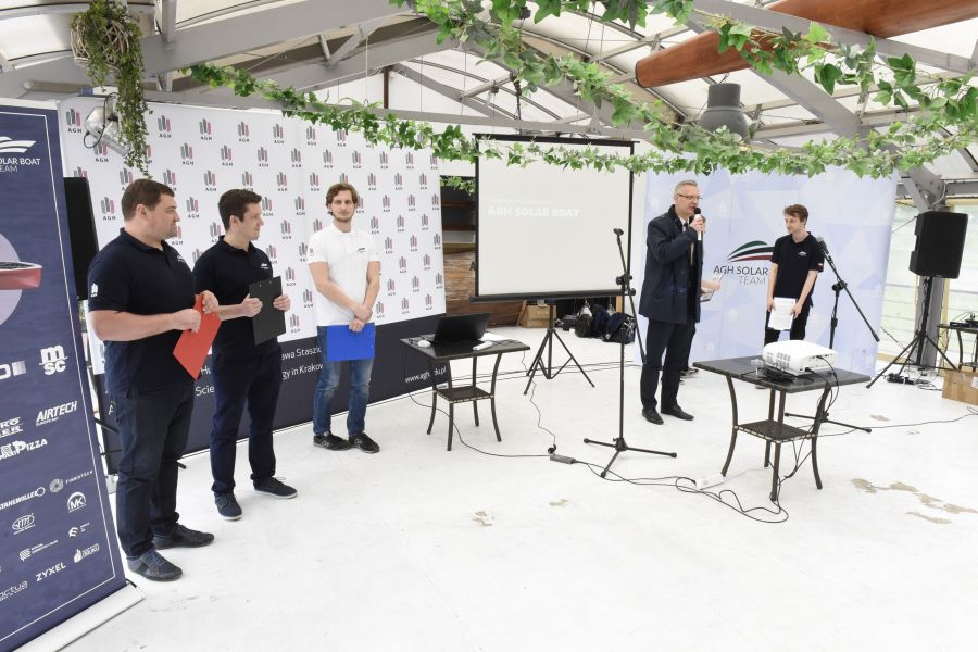 Kliknij aby zobaczyć pełny rozmiar