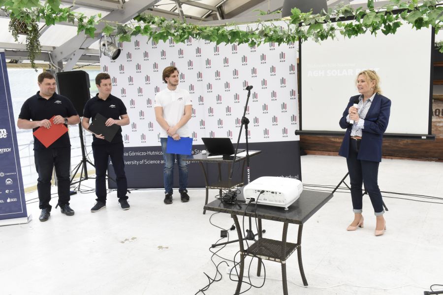 Kliknij aby zobaczyć pełny rozmiar