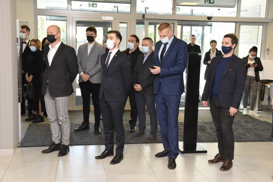 Kliknij aby zobaczyć pełny rozmiar