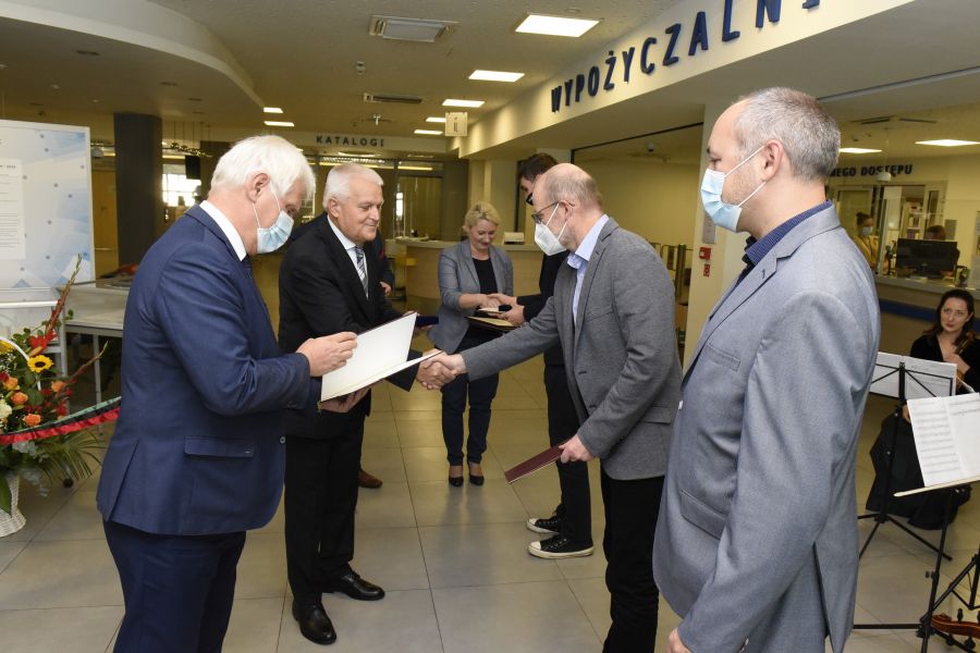 Kliknij aby zobaczyć pełny rozmiar