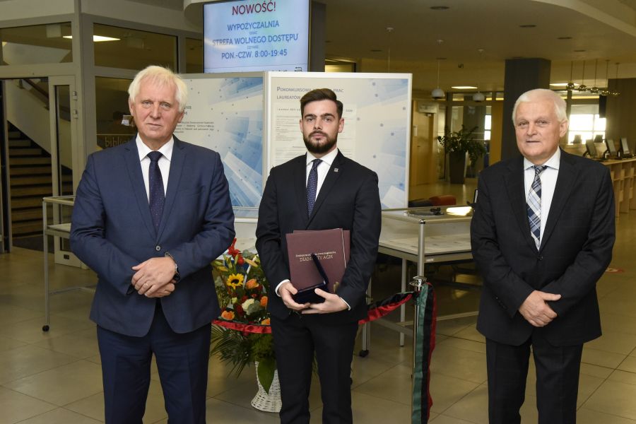 Kliknij aby zobaczyć pełny rozmiar