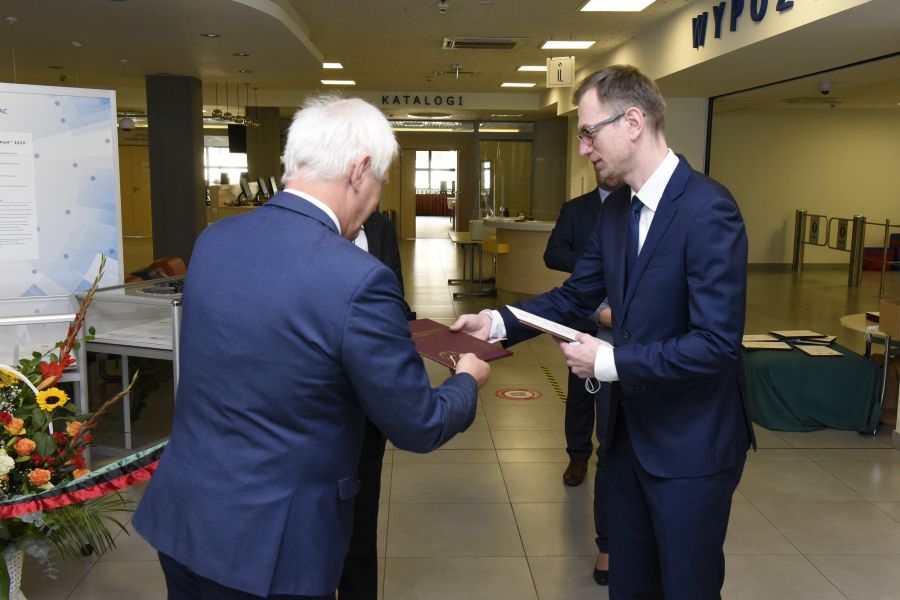 Kliknij aby zobaczyć pełny rozmiar