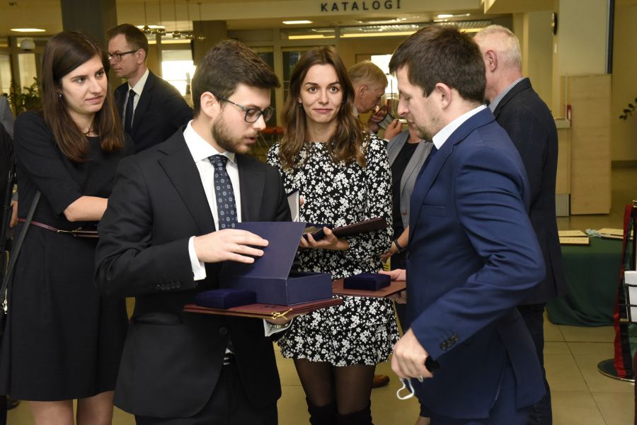 Kliknij aby zobaczyć pełny rozmiar