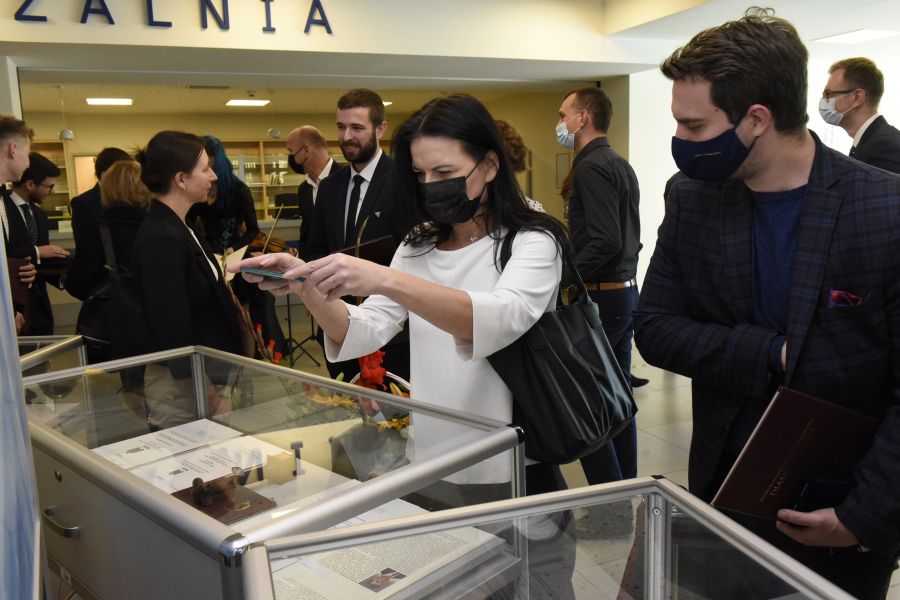 Kliknij aby zobaczyć pełny rozmiar