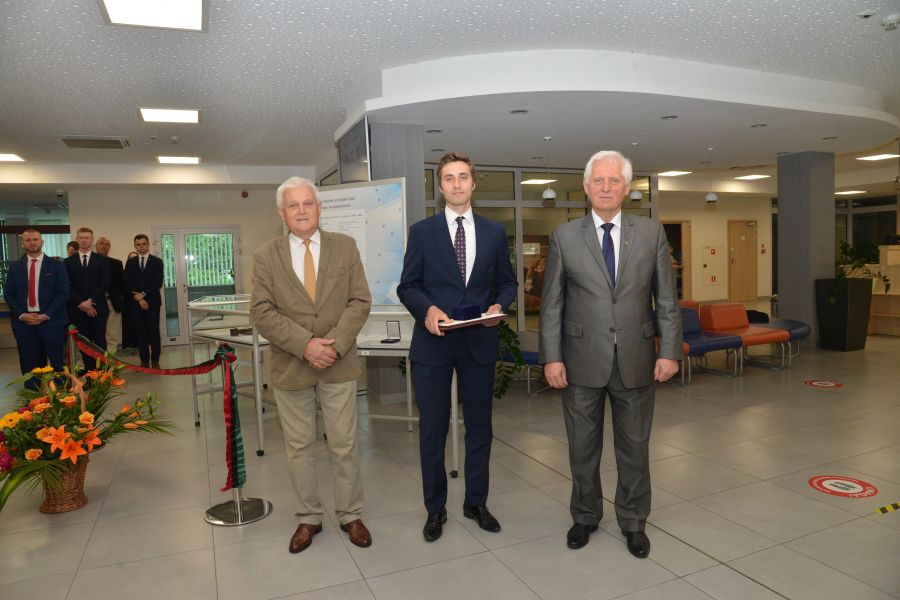 Kliknij aby zobaczyć pełny rozmiar