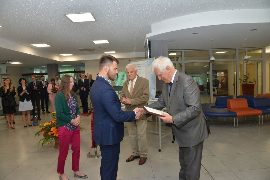 Kliknij aby zobaczyć pełny rozmiar