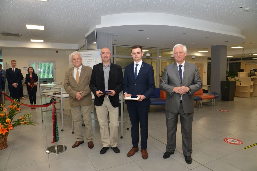 Kliknij aby zobaczyć pełny rozmiar