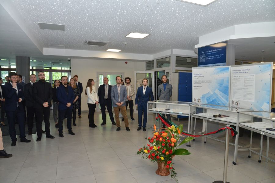 Kliknij aby zobaczyć pełny rozmiar