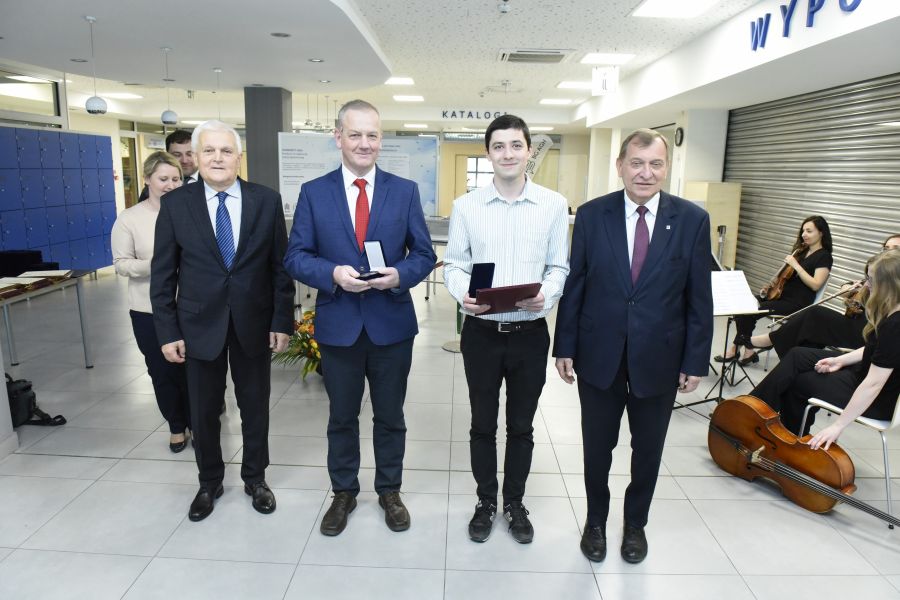 Kliknij aby zobaczyć pełny rozmiar