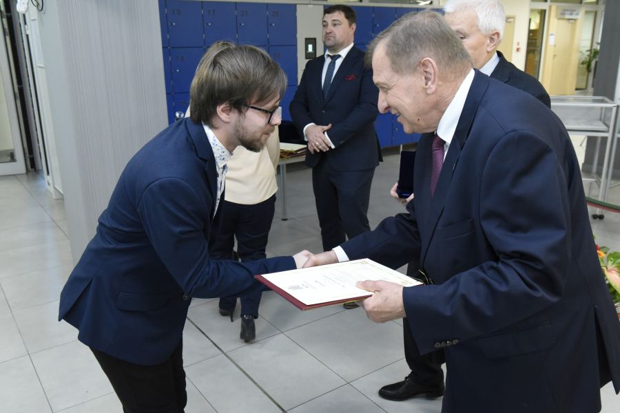 Kliknij aby zobaczyć pełny rozmiar