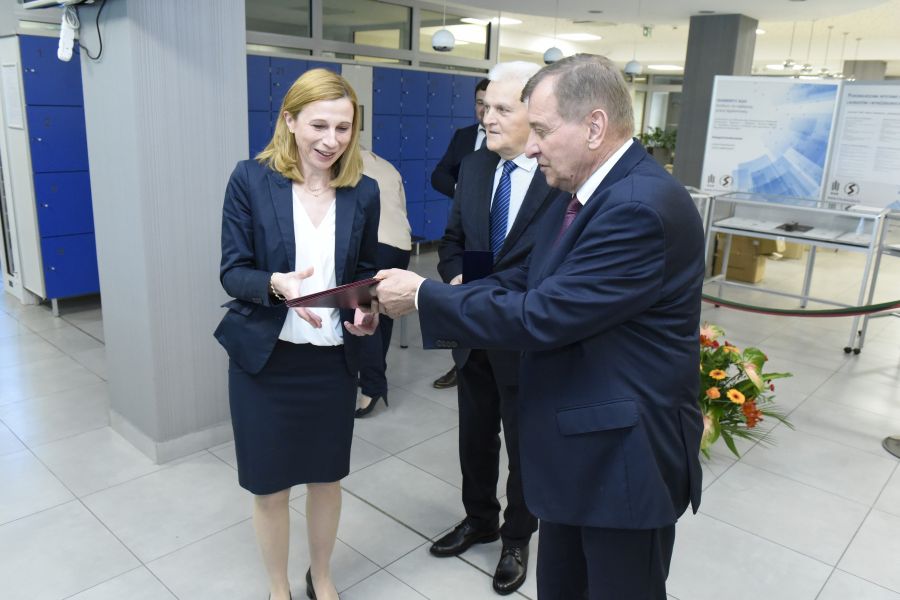 Kliknij aby zobaczyć pełny rozmiar