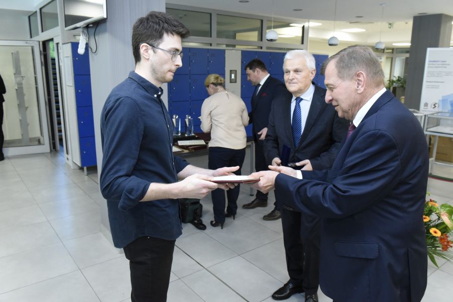 Kliknij aby zobaczyć pełny rozmiar