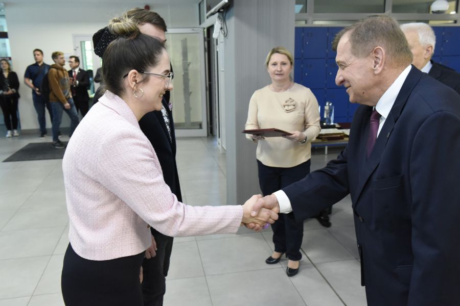 Kliknij aby zobaczyć pełny rozmiar