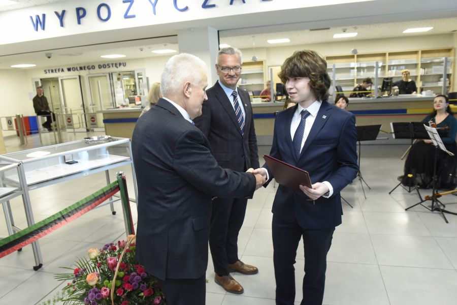 Kliknij aby zobaczyć pełny rozmiar