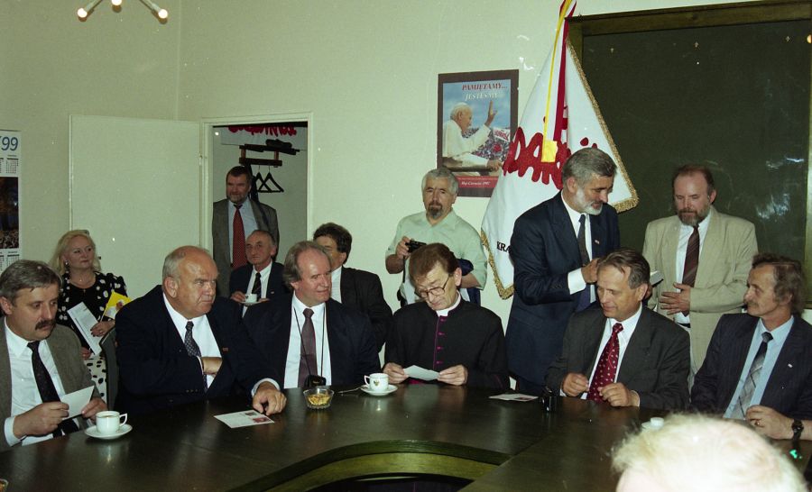 Kliknij aby zobaczyć pełny rozmiar