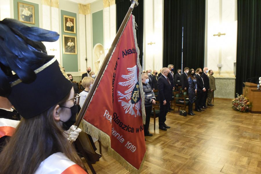 Kliknij aby zobaczyć pełny rozmiar