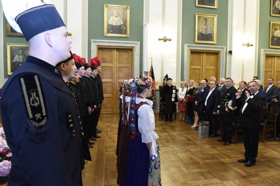 Kliknij aby zobaczyć pełny rozmiar