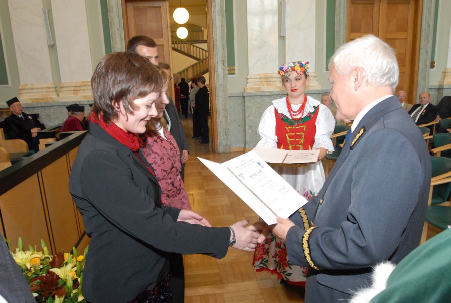 Kliknij aby zobaczyć pełny rozmiar